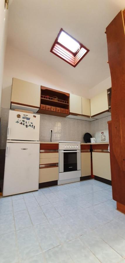 Apartman Suky Sukosan Luaran gambar